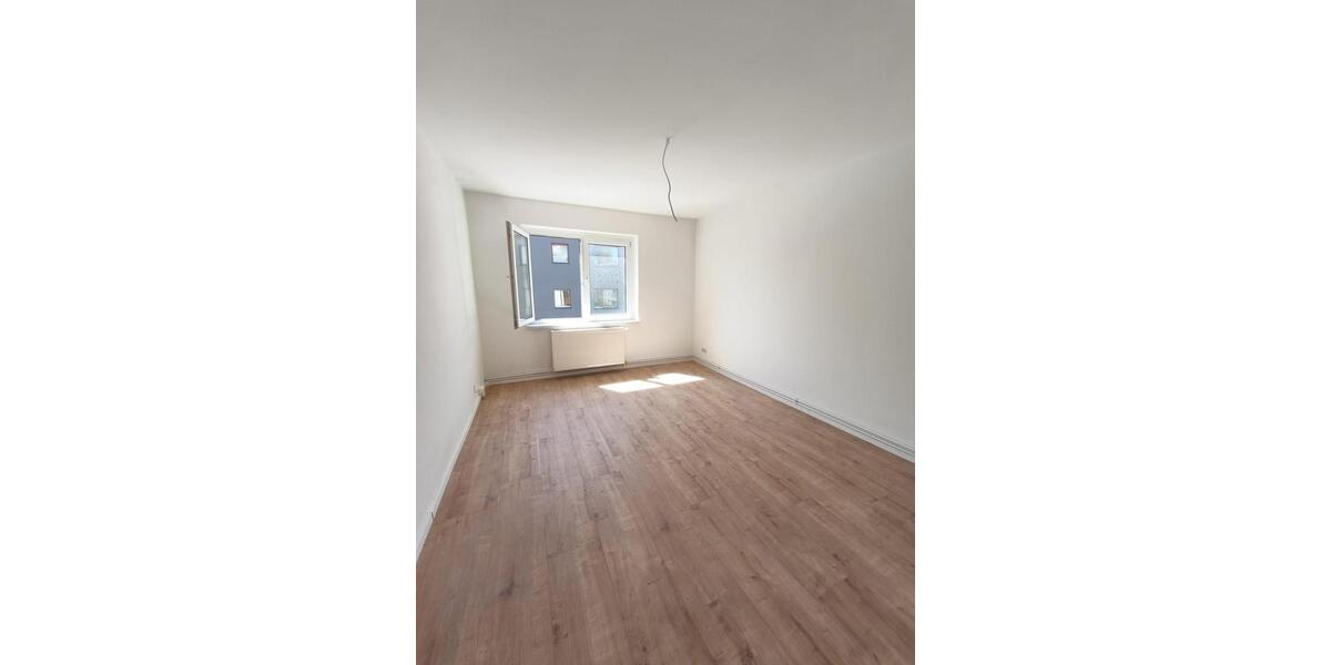 Etagenwohnung Wildau - 3 Zimmer, 65 m&sup2;, 885&euro; | Angebot:26341400