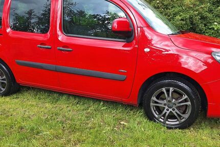 Mercedes-Benz Citan 173.000 km 7.600 &euro; Weißenstadt 95163