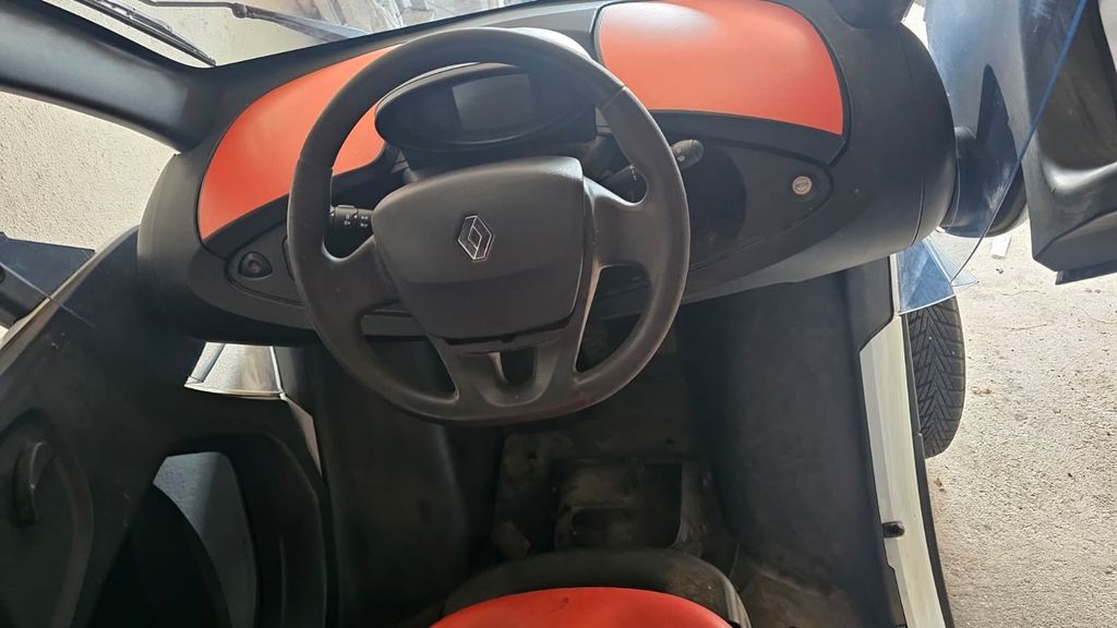 Renault Twizy 80.000 km 1.500 &euro; Jesewitz 04838
