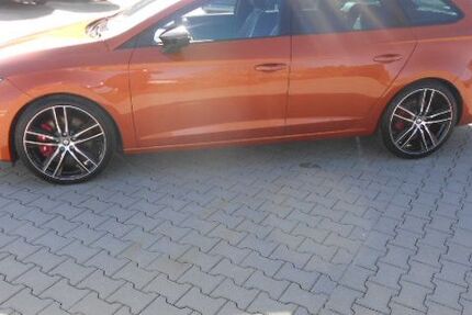 Seat Leon 58.800 km 21.900 &euro; Ilshofen 74532