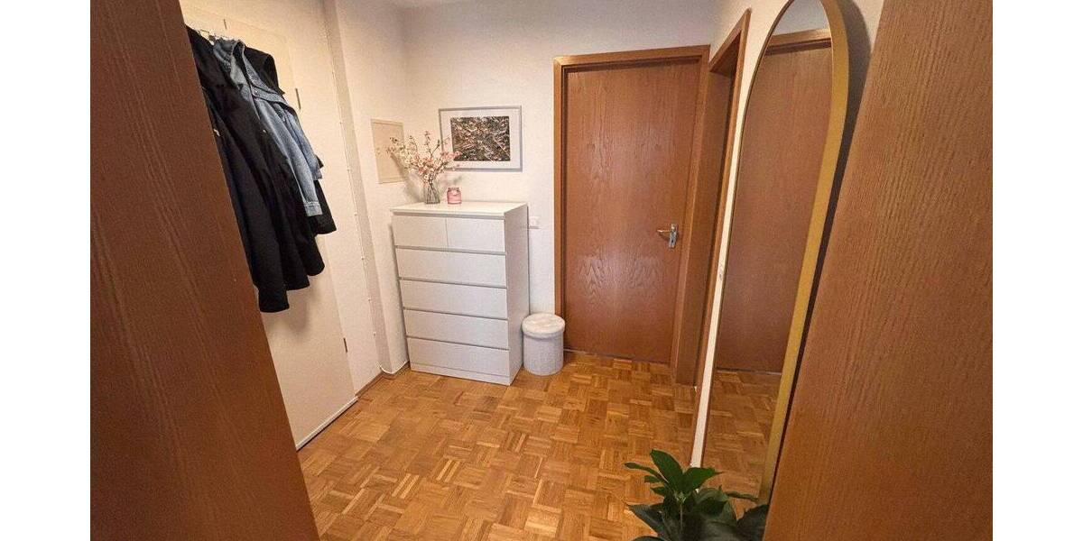 Etagenwohnung Strausberg - 2 Zimmer, 62 m&sup2;, 900&euro; | Angebot:26909016