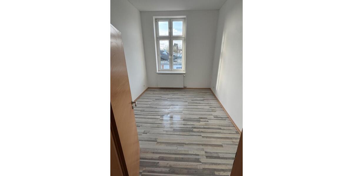 Etagenwohnung Mönchengladbach West - 5 Zimmer, 194 m&sup2;, 2.458&euro; | Angebot:25721927
