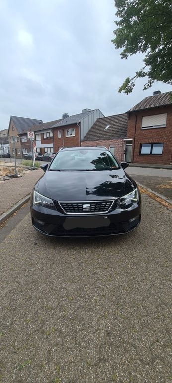 Seat Leon 132.105 km 16.100 € Bocholt 46397