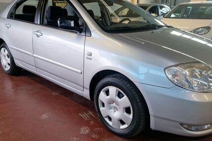 Toyota Corolla 92.210 km 6.390 &euro; Rheinberg 47495