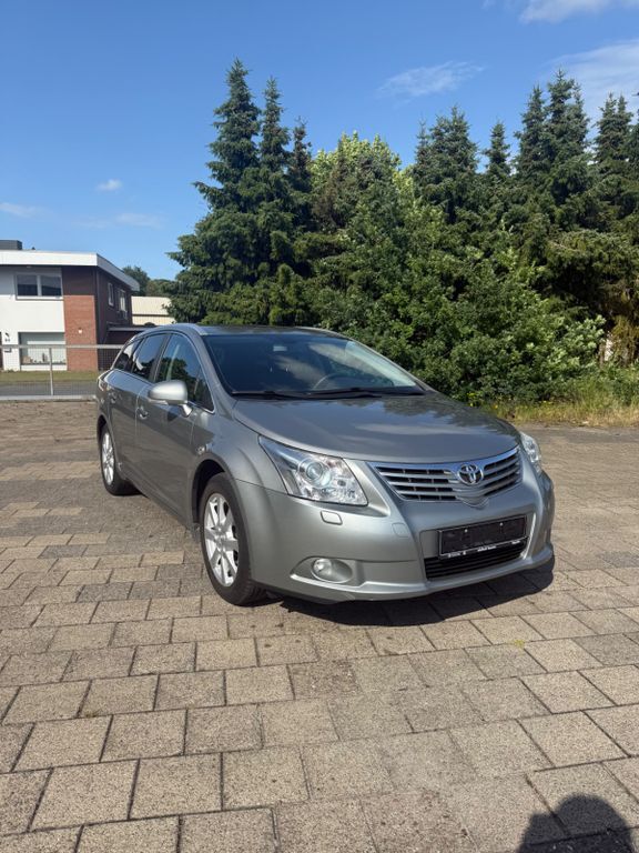 Avensis