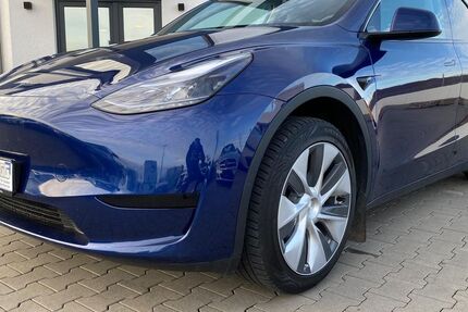 Tesla Model Y 56.445 km 29.999 &euro; Bergtheim 97241