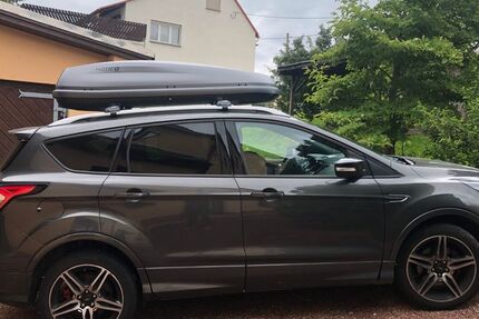 Ford Kuga 102.000 km 17.900 € St. Egidien 09356