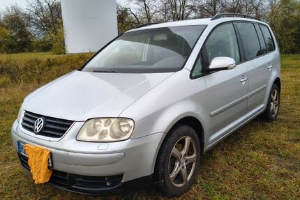 VW Touran 287.000 km 890 &euro; Ketzin 14669