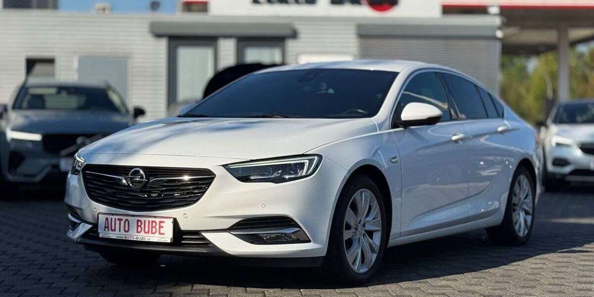 Opel Insignia 107.400 km 13.900 &euro; Rüsselsheim 65428