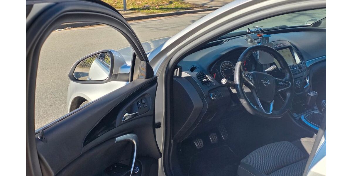 Opel Insignia 292.000 km 4.300 &euro; Hannover 30165
