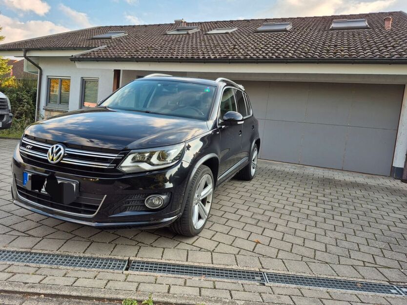 VW Tiguan 171.000 km 12.099 € Breisach 79206