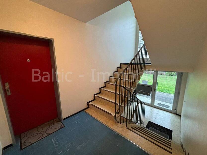 Ab Januar freie 4-Zimmer-Wohnung mit Balkon und KFZ-Stellplatz!