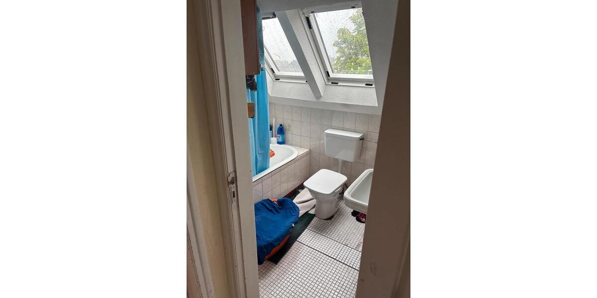 Dachgeschoßwohnung Oldenburg Eversten - 2 Zimmer, 60 m&sup2;, 450&euro; | Angebot:26415882