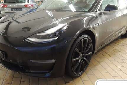 Tesla Model 3 139.000 km 20.850 &euro; Prüm 54595