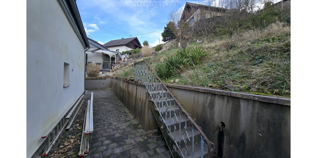 Umfangreich modernisiertes Einfamilienhaus in Lebach - Einfamilienhaus Lebach | Angebot:27141935