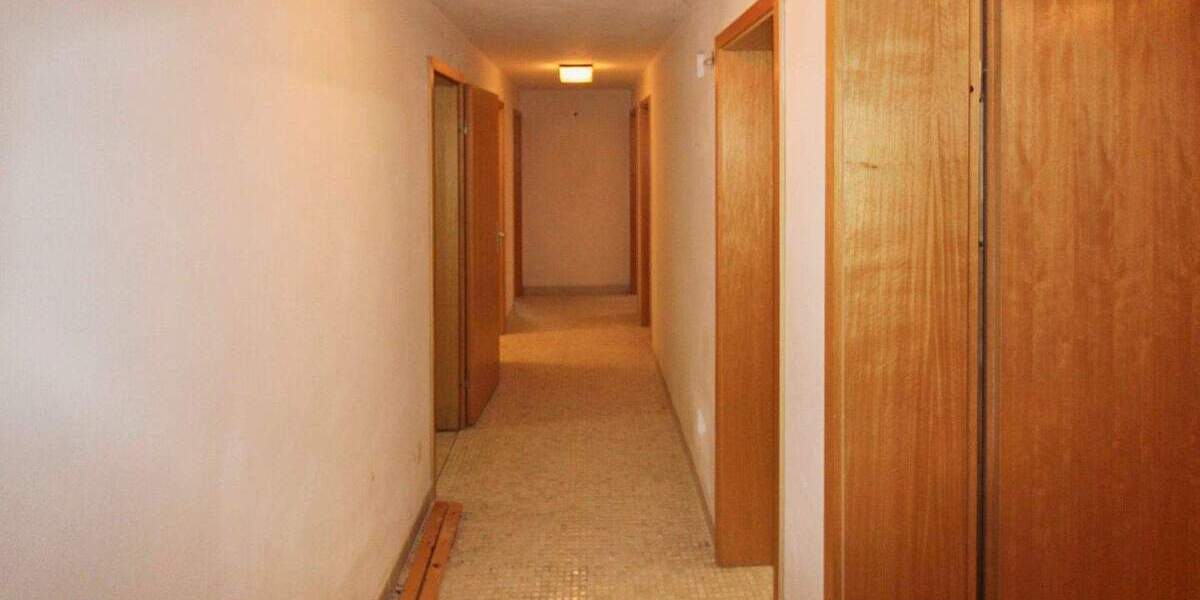 Einfamilienhaus mit Vollkeller und Sauna in Altenholz-Klausdorf - renovierungsbedürftig 4 zimmer