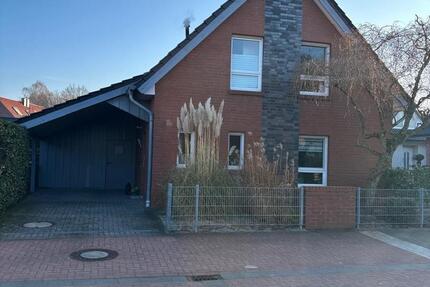 Anfragestopp !!!! Einfamilienhaus mit Carport und Garten 3 zimmer
