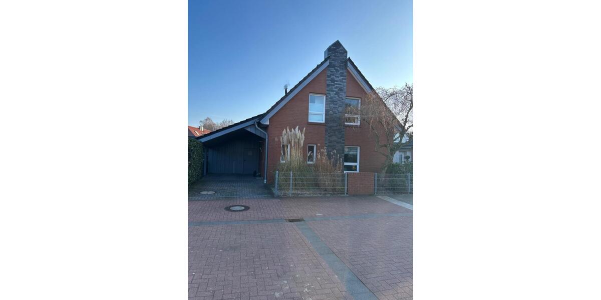 Anfragestopp !!!! Einfamilienhaus mit Carport und Garten 3 zimmer