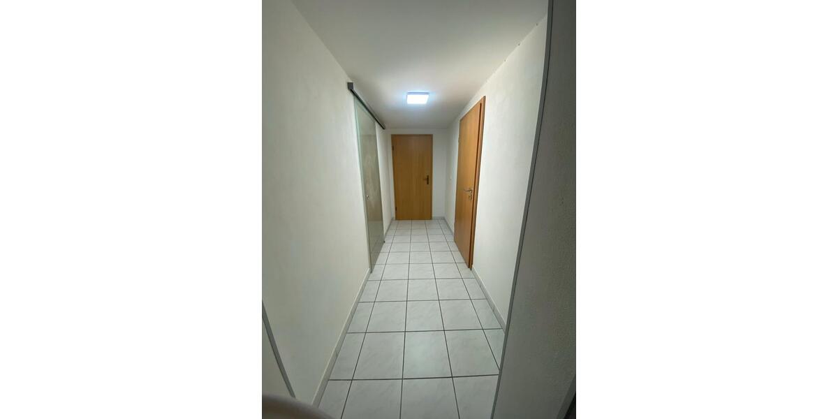 Etagenwohnung Vilshofen an der Donau - 4 Zimmer, 115 m&sup2;, 1.000&euro; | Angebot:25043776