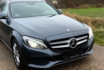 Mercedes-Benz C 220 218.000 km 12.299 &euro; Tarp 24963