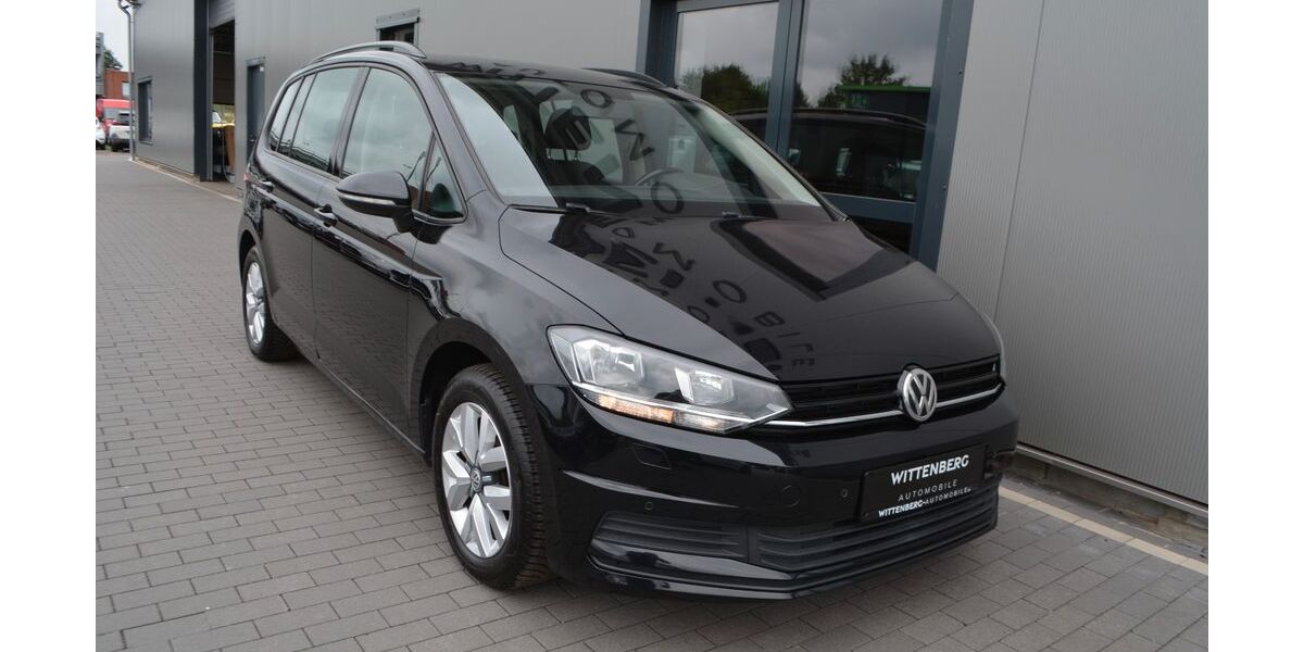 VW Touran 139.000 km 13.500 &euro; Cuxhaven 27472