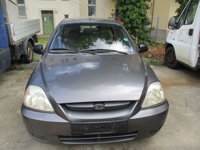 Kia Rio 141.000 km 800 € Plauen 08523