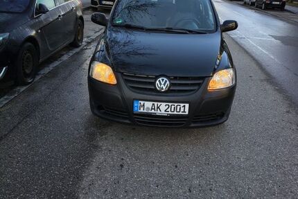 VW Fox 99.912 km 1.950 &euro; München 81737