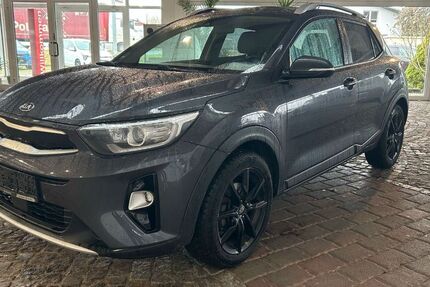 Kia Stonic 117.000 km 11.890 &euro; Altenburg 04600