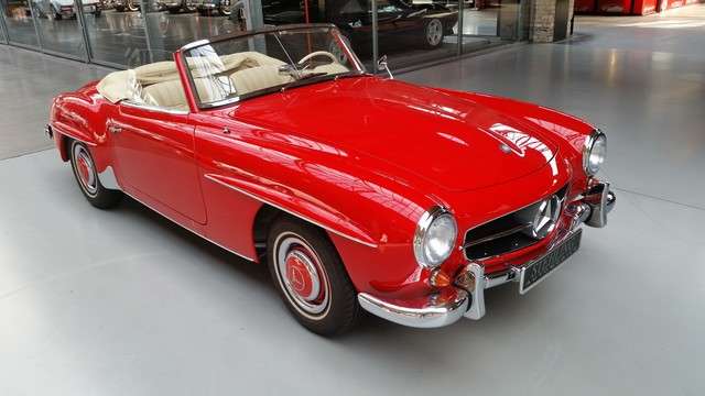 Mercedes-Benz 190 8.740 km 159.800 &euro; Berlin 10553