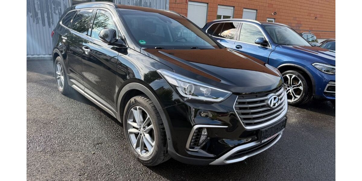 Hyundai Grand Santa Fe 95.000 km 16.999 &euro; Würzburg 97084