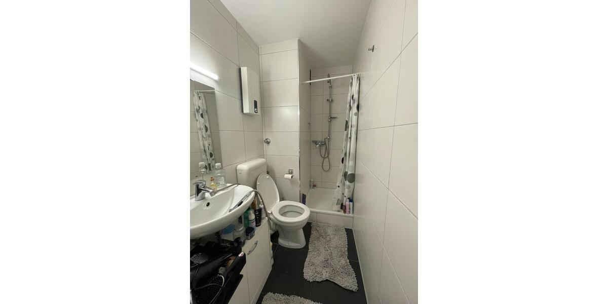 Dachgeschoßwohnung Köln Kalk - 2 Zimmer, 53 m&sup2;, 890&euro; | Angebot:25457247