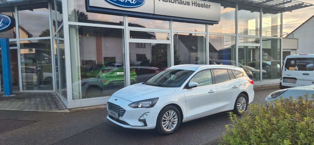 Ford Focus 67.600 km 16.900 &euro; Losheim am See 66679