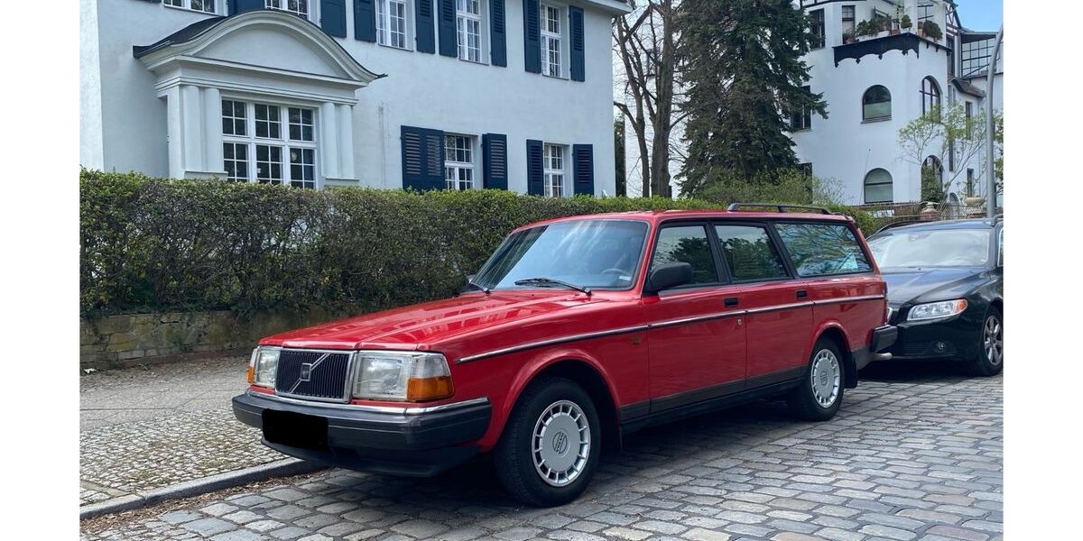 Volvo 240 361.000 km 7.200 &euro; Berlin 12165