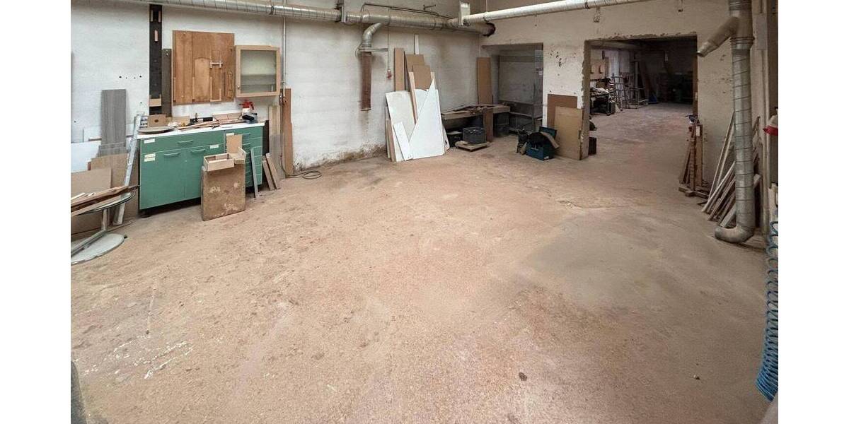 Einfamilienhaus Straubing - 7 Zimmer, 200 m&sup2;, 350.000&euro; | Angebot:26684150
