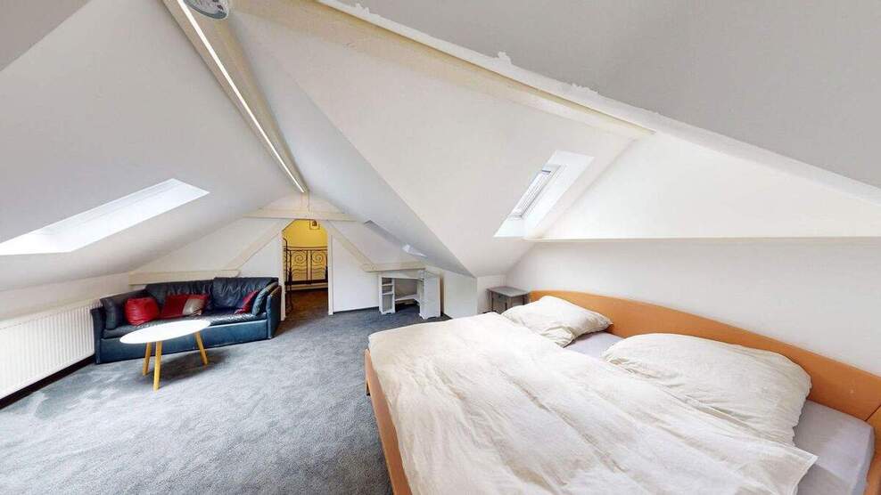 Renoviertes Altbau-Haus aus der Gründerzeit in Bauernhaus-Umgebung Alt-Osdorf 5 zimmer