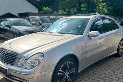 Mercedes-Benz E 240 327.500 km 2.490 &euro; Siegen 57080