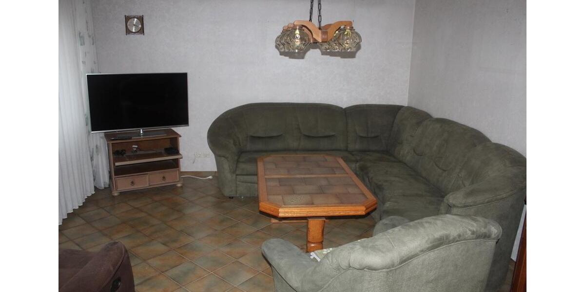 Einfamilienhaus Haigerloch - 8 Zimmer, 180 m&sup2;, 340.000&euro; | Angebot:25099207