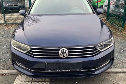 VW Passat 320.715 km 8.150 &euro; Frankfurt am Main 60486