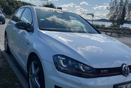 VW Golf 149.000 km 11.000 € Rastorf 24211