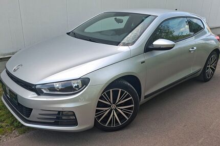 VW Scirocco 75.800 km 13.499 &euro; Detmold 32758