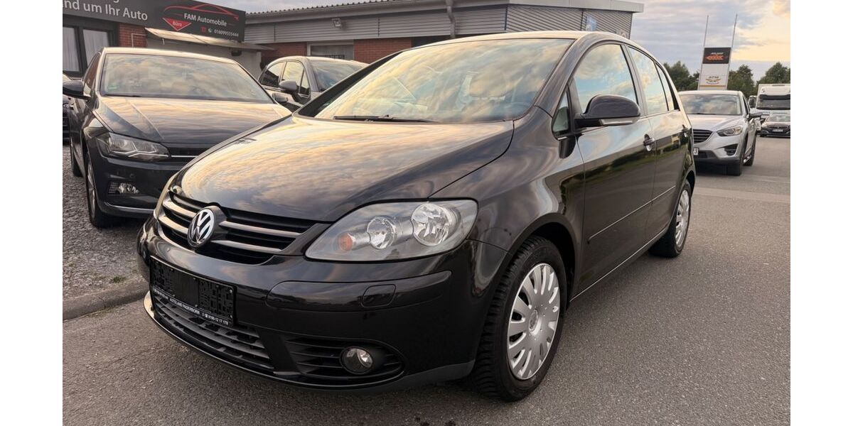 VW Golf 80.000 km 4.890 &euro; Paderborn 33104