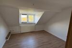 Dachgeschoßwohnung Goldberg - 2 Zimmer, 39 m&sup2;, 273&euro; | Angebot:25342501