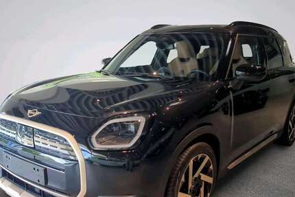 Mini Countryman E 2.099 km 39.400 &euro; München 80788