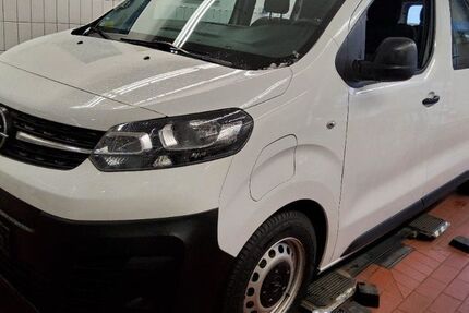 Opel Vivaro 27.809 km 26.990 &euro; Hohenlockstedt 25551