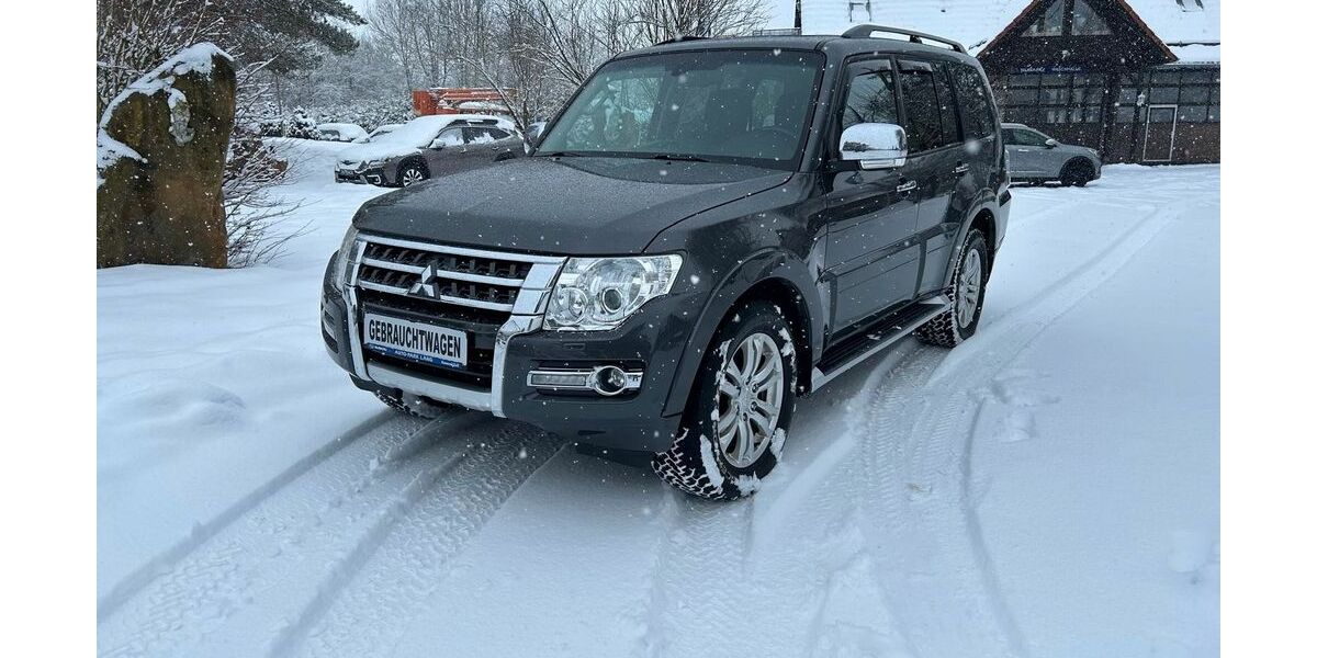 Mitsubishi Pajero 187.393 km 24.900 &euro; Romrod-Zell 36329