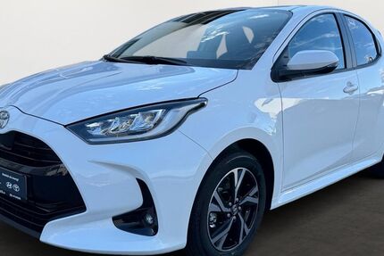 Toyota Yaris 2.000 km 26.820 &euro; Friedrichshafen 88046