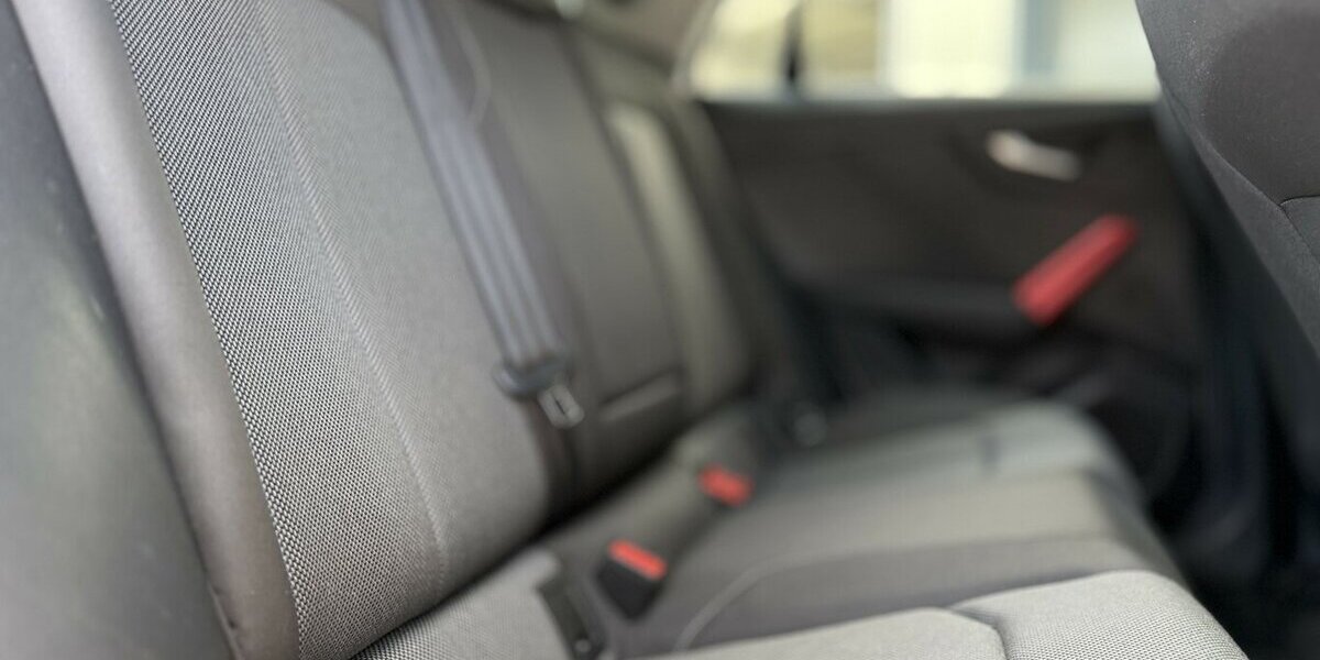 Audi Q2 35 TDI Sport / S Line / KeylessGO / AHK 55.000 km 25.180 &euro; Mönchengladbach 41066