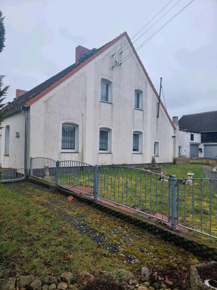 Doppelhaushälfte in 17099 Lübbersdorf