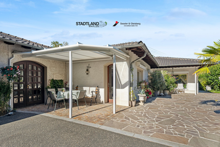 Haus zum Kaufen in Hennef (Sieg) 649.000 € 218.39 m² 6 zimmer