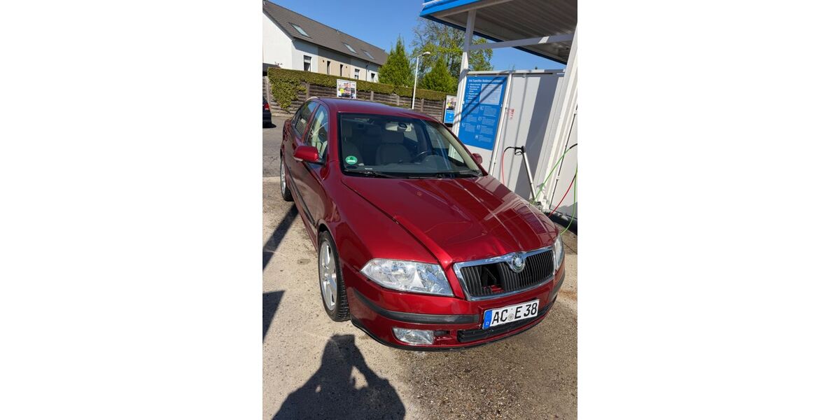 Skoda Octavia 207.000 km 2.200 &euro; Würselen 52146